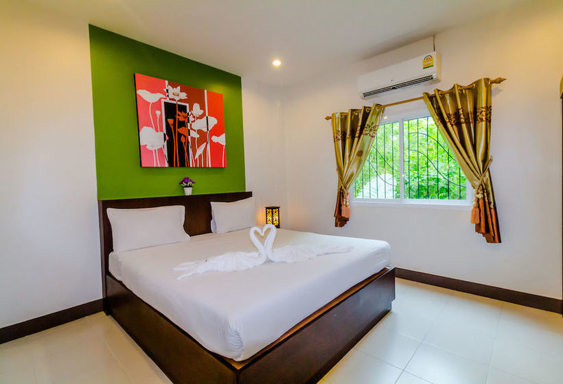 Hotel Baan Yuyen Karon Guesthouse 4