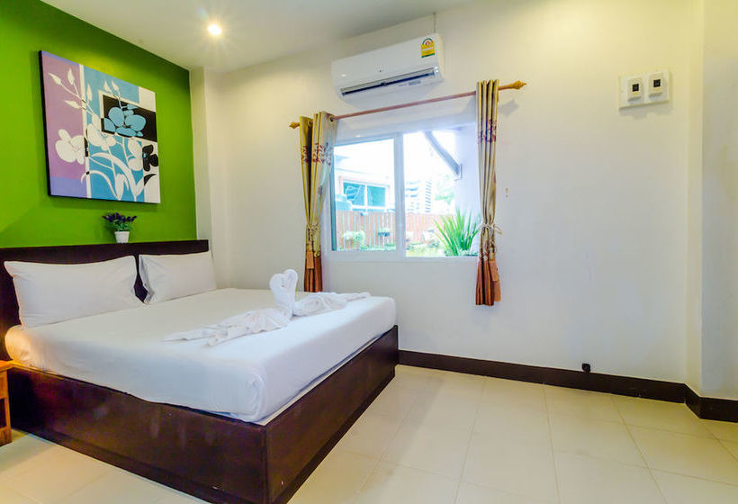 Hotel Baan Yuyen Karon Guesthouse 6