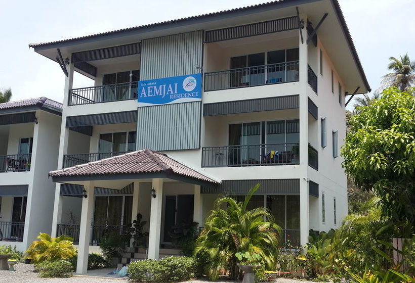 Hotel Aemjai Residence