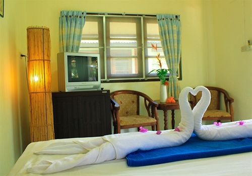 Hotel Baanrommai Resort 5