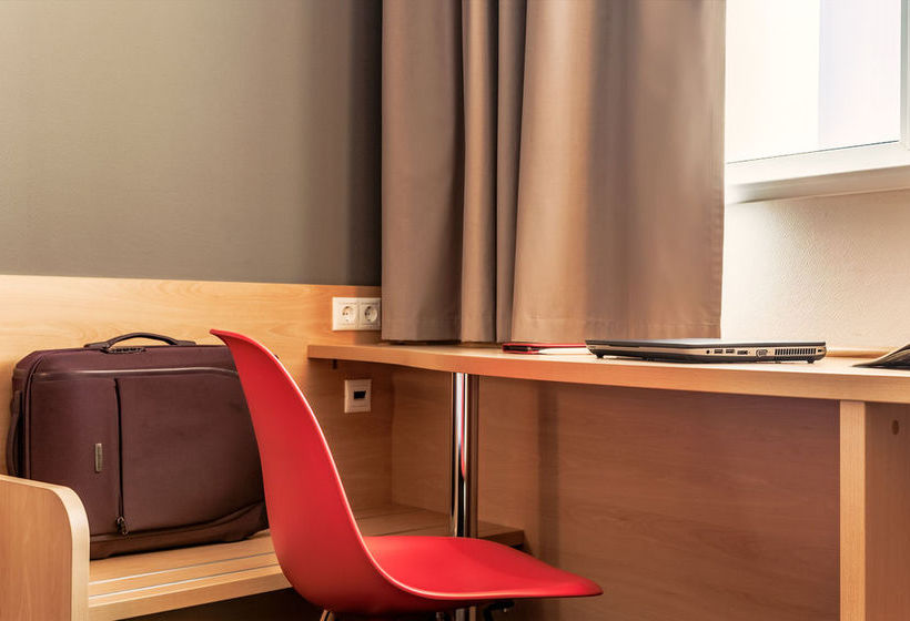 Hotel Ibis Krasnodar Center 11