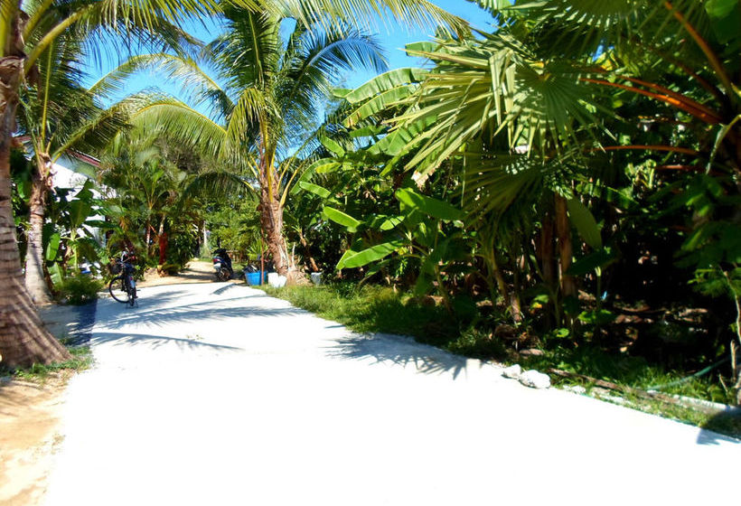 Hôtel Rewadee Garden Resort 5