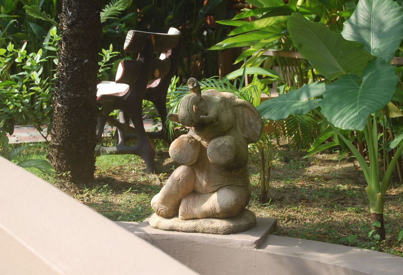 Baan Sukreep Resort 8