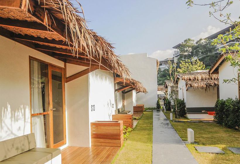 Escape Beach Resort 16