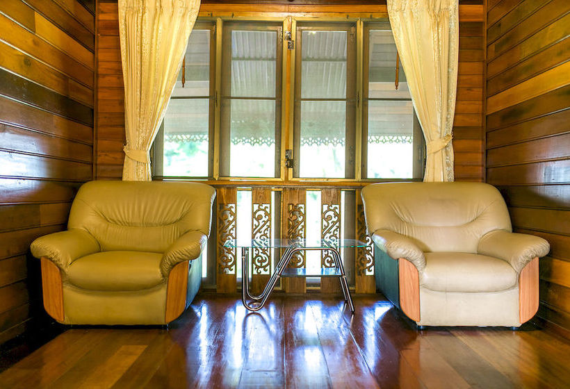 Hotel Baan Boonrod 12