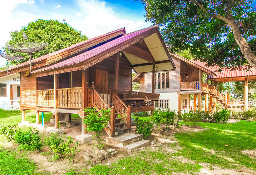 Hotel Baan Boonrod 14