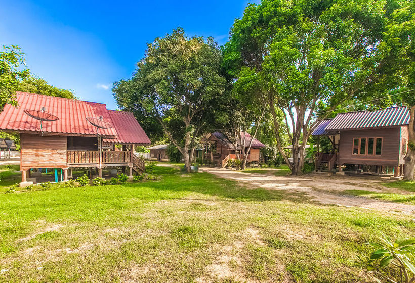 Hotel Baan Boonrod 16