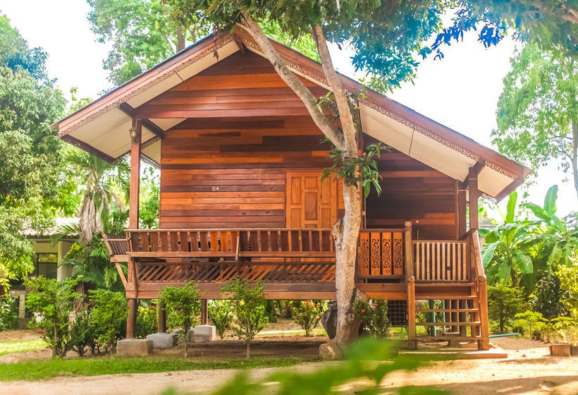 Hotel Baan Boonrod 4