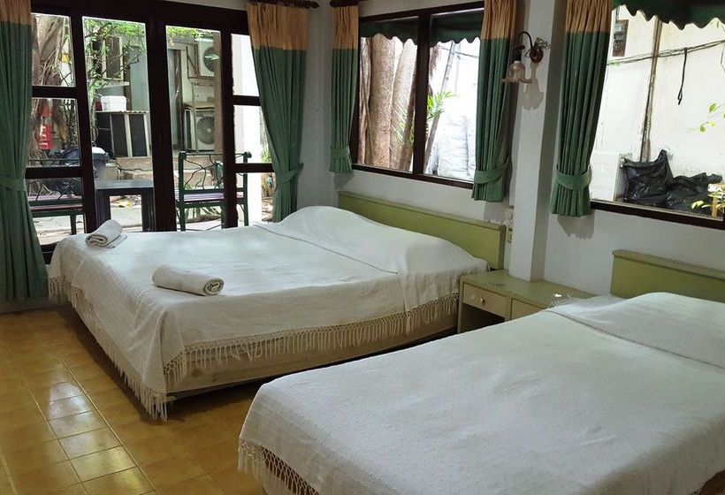 Hotel Green Guest House 16