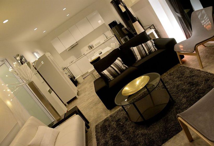 Villa Jungle Livin' At D2 Villas 17