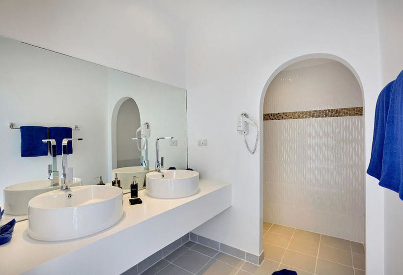 Hotel La Perle Luxury Boutique Bang po Beach