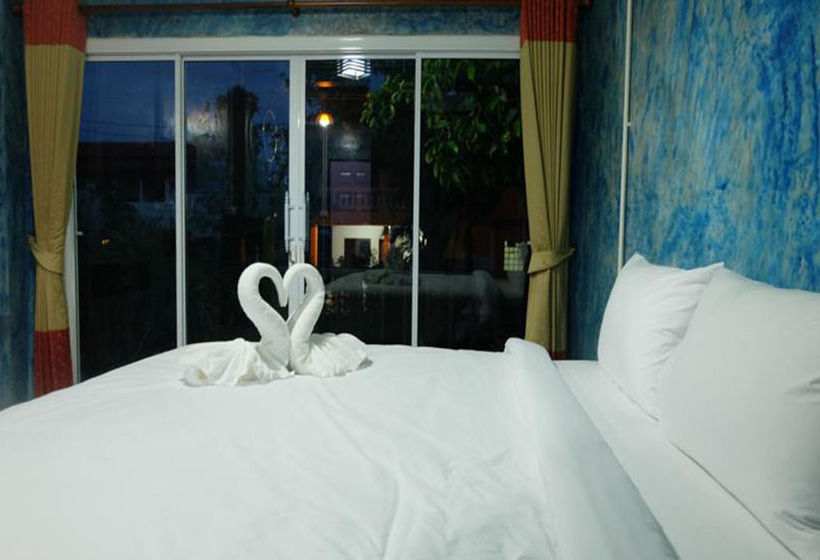 Hôtel Samui Poshtel 11