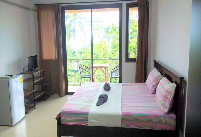 The Friendship - Hostel 3