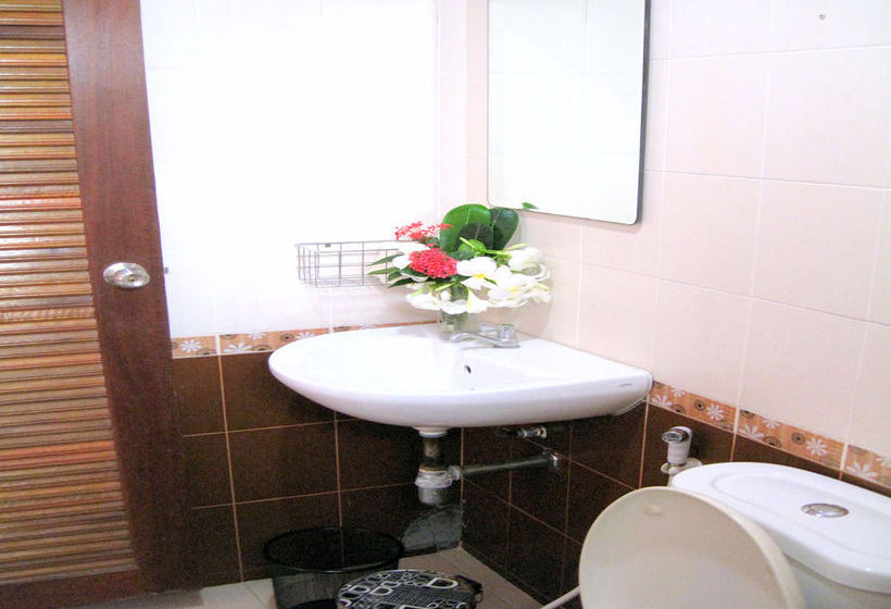 The Friendship - Hostel 5