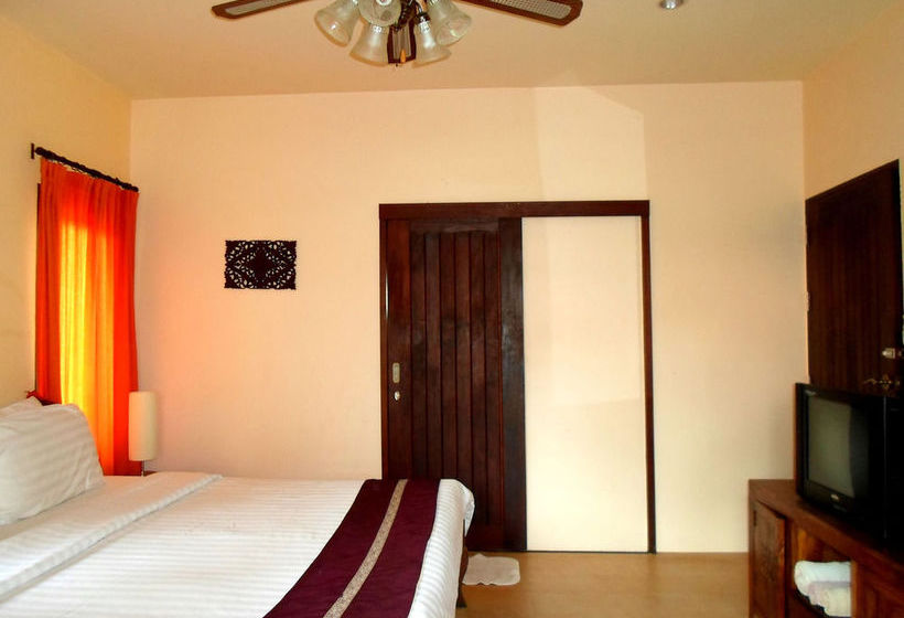 Hotel Baan Tropicana 11