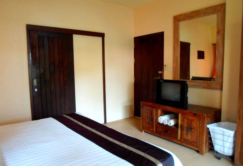 Hotel Baan Tropicana 12