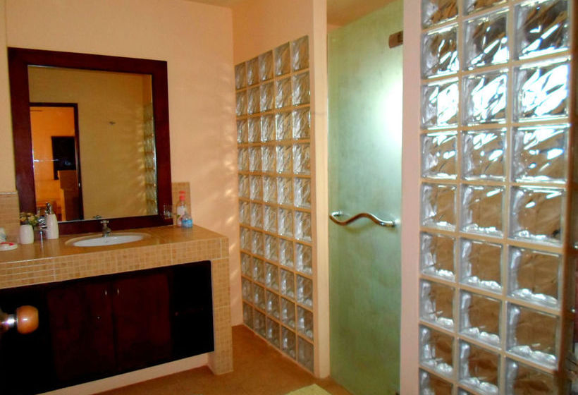 Hotel Baan Tropicana 3