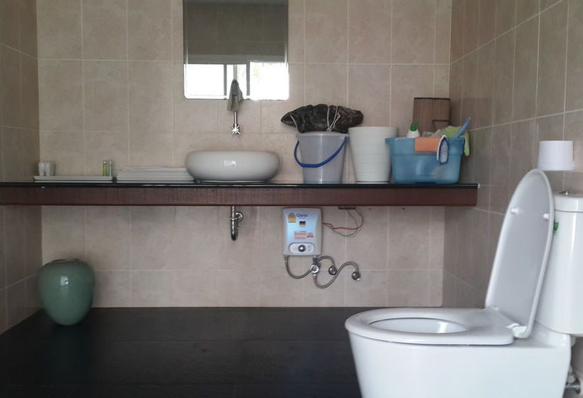 Hotel Gulaytu Resort Lipa Noi Surat Thani