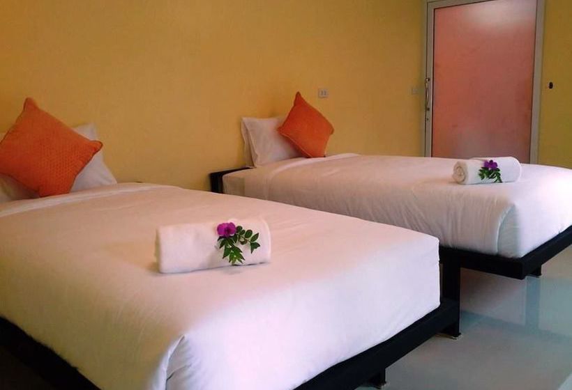 Resort Think & Retro Cafe Lipa Noi Samui 18