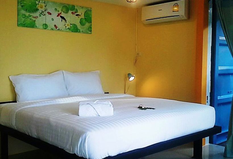 Resort Think & Retro Cafe Lipa Noi Samui 20