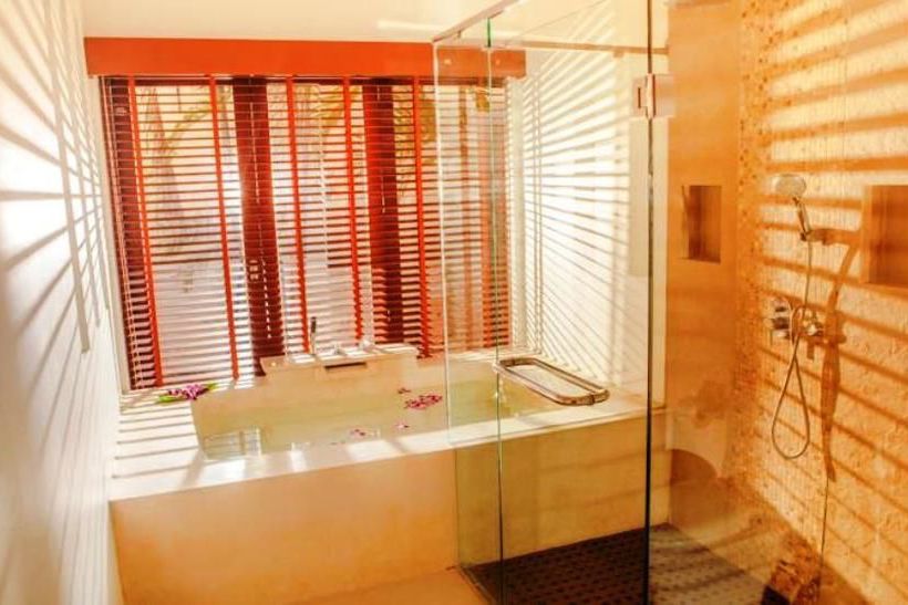 Baan Kluay Mai - Luxury Pool Villa 4