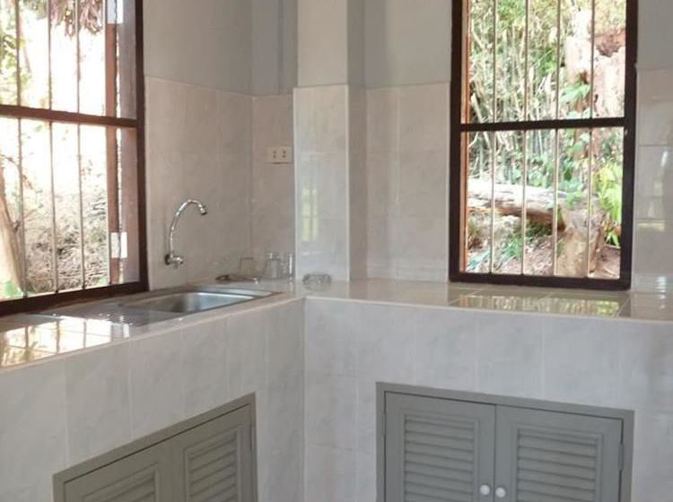 Pension (Hôtel basse catégorie) Mali Samui Resort 13