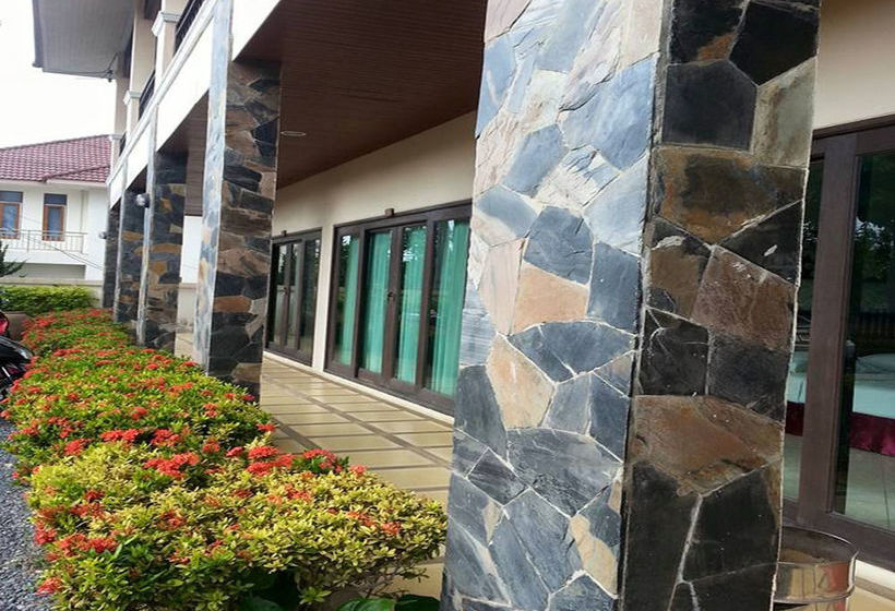 Hotel MM House Samui 6