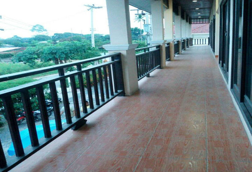 Hotel MM House Samui 8