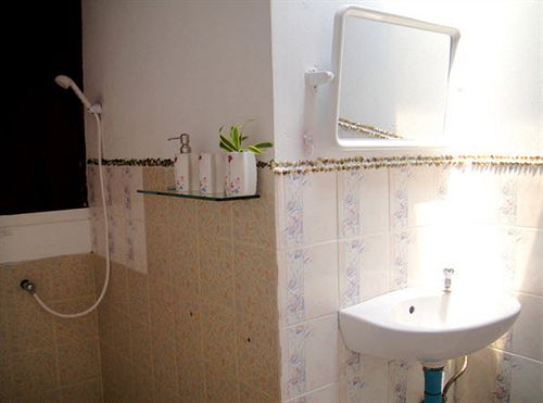 Hotel Bang Po Village 16