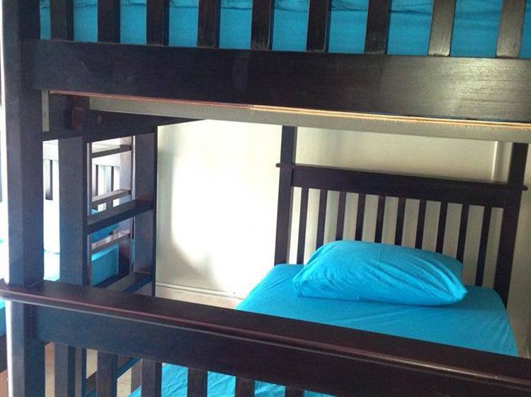 Hostel Baan Smile Place 4