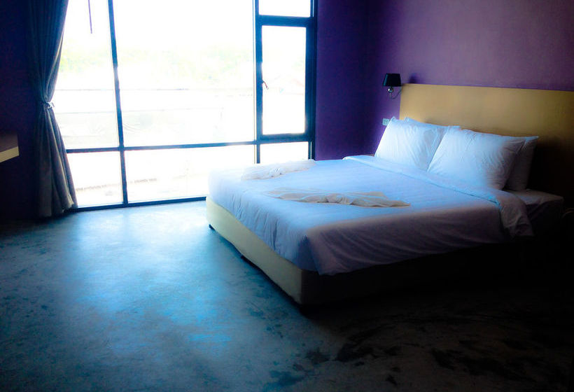 Hostel Behind The Scene Hotel Club @ Samui 16