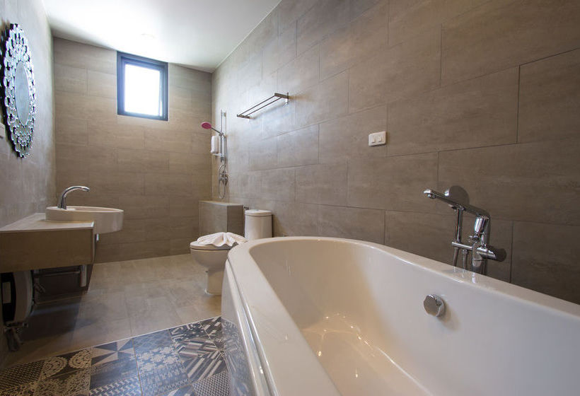 Hostel Behind The Scene Hotel Club @ Samui 3