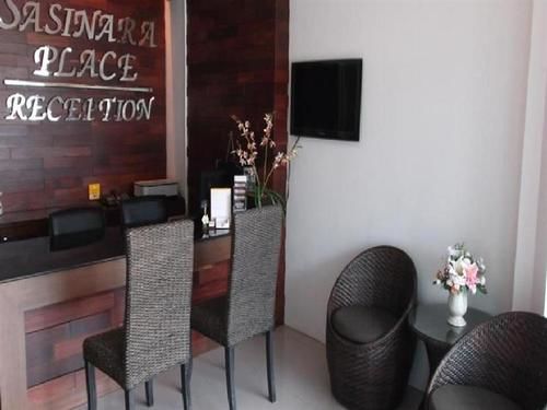 Hôtel Sasinara Place 12
