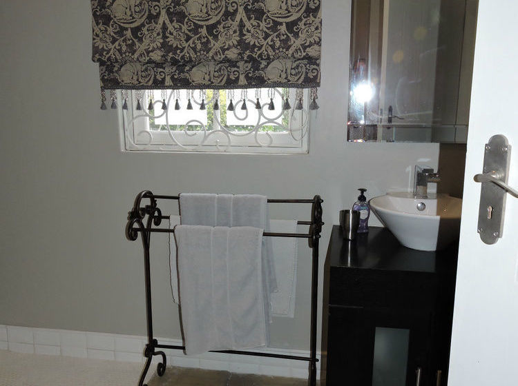 Worcester Cottage And Suite 14