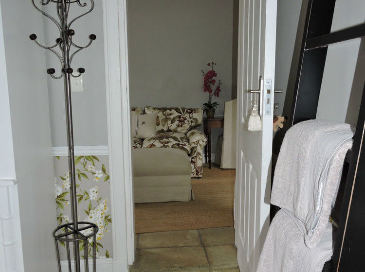 Worcester Cottage And Suite 19