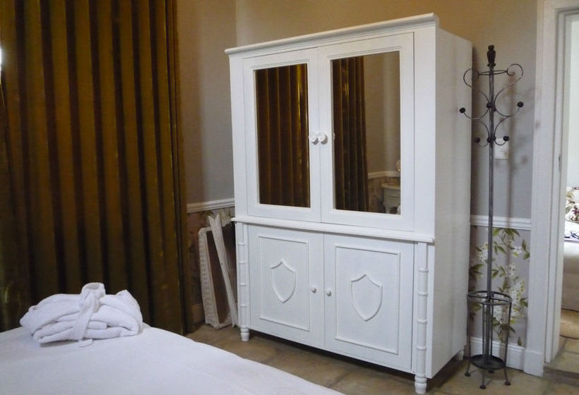 Worcester Cottage And Suite 4