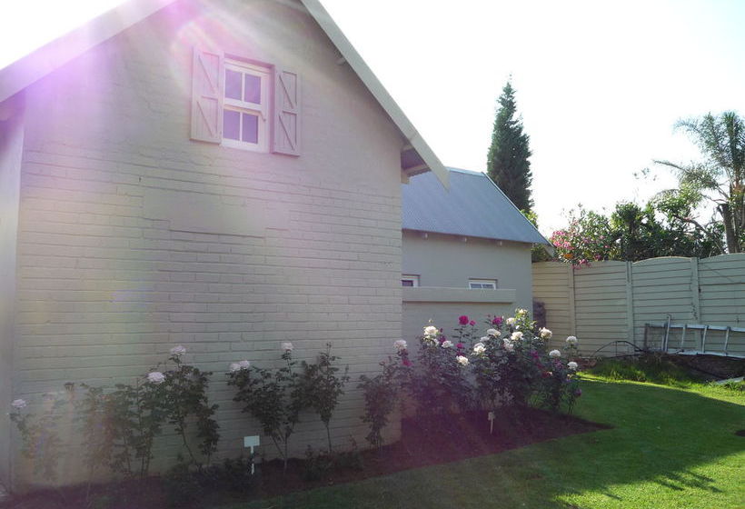 Worcester Cottage And Suite 8