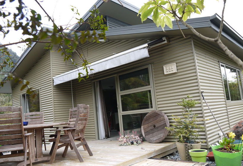 Hotel Franz Josef Treetops South Island