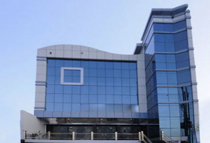 Hotel Oyo Rooms By Pass Road Gandhi Nagar 5