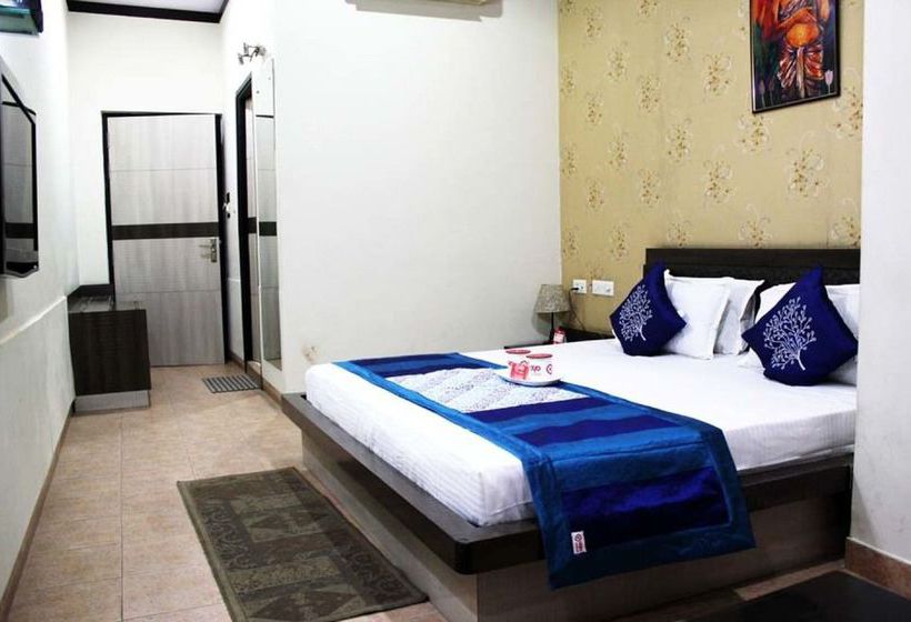 Hotel Oyo Rooms By Pass Road Gandhi Nagar 8