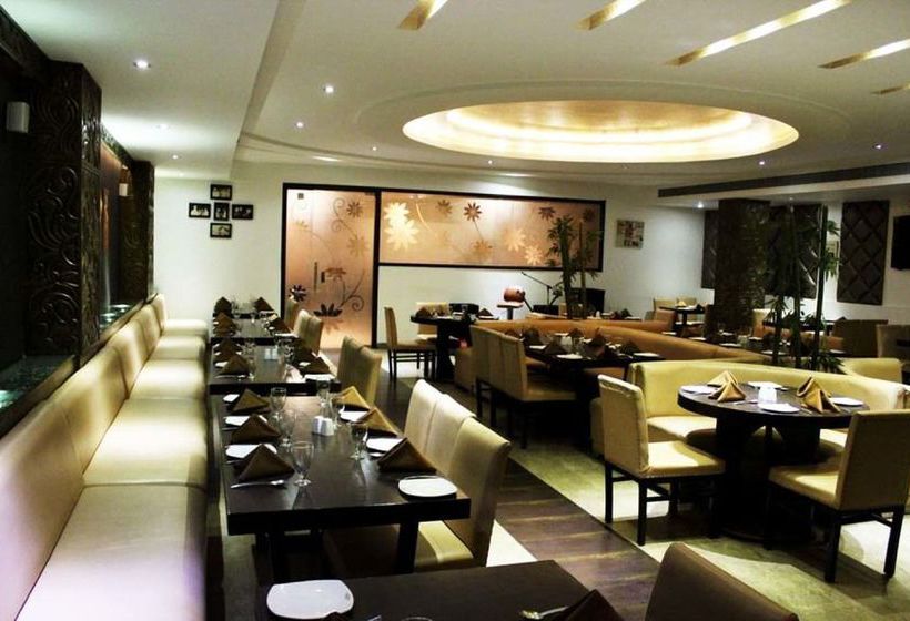 Hotel Oyo Rooms By Pass Road Gandhi Nagar 9