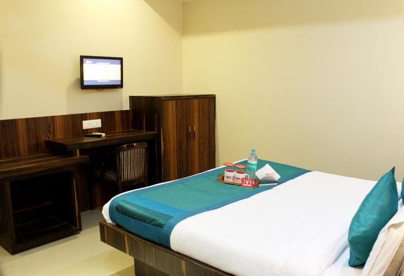 Hotel Oyo Rooms Station Road 15