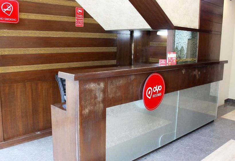 Hotel Oyo Rooms Station Road 19