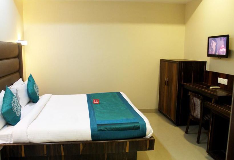 Hotel Oyo Rooms Station Road 2