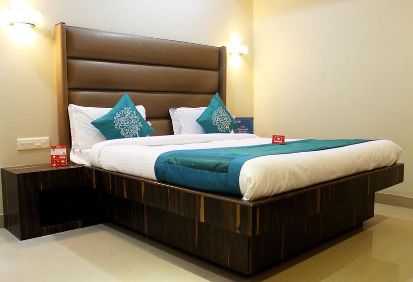 Hotel Oyo Rooms Station Road 4