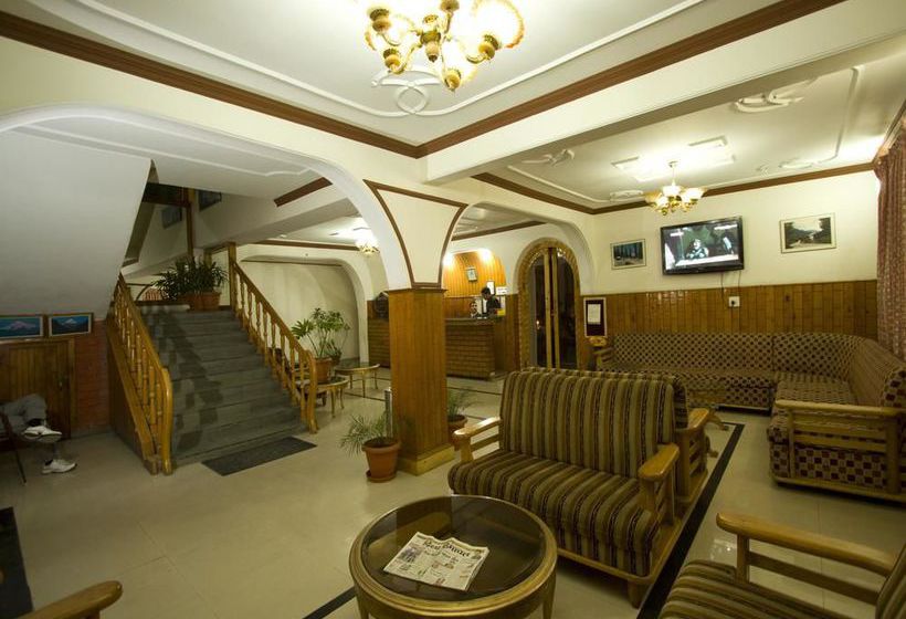 Hotel Oyo Rooms Model Town 2