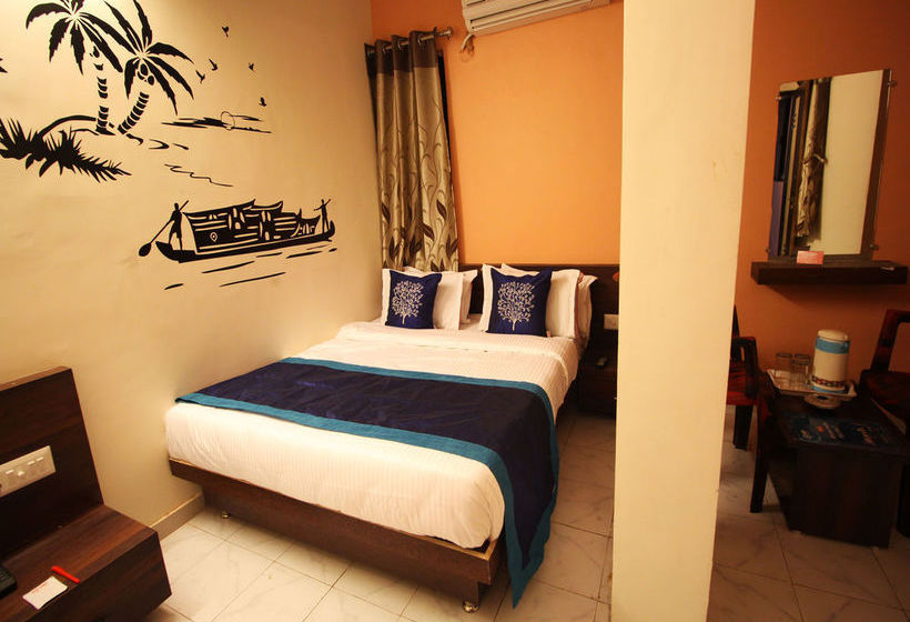 Hotel Oyo Rooms Maninagar Station 3 12