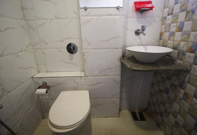 Hotel Oyo Rooms Civil Road Ahmedabad 12