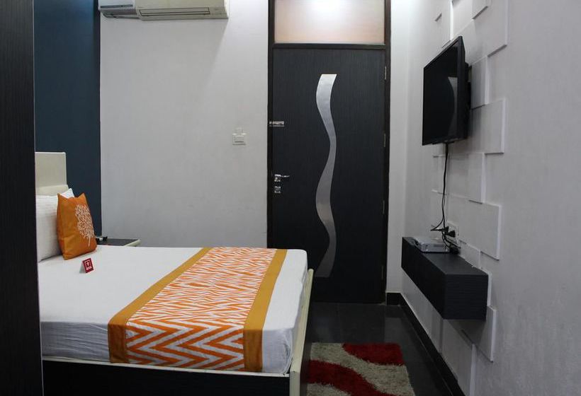 Hotel Oyo Rooms Near Railway Station Meerut 3