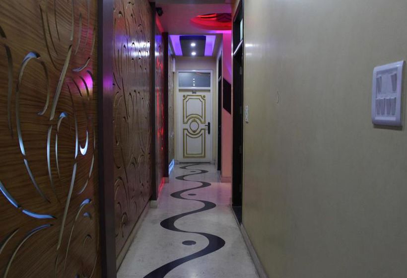 Hotel Oyo Rooms Near Railway Station Meerut 7